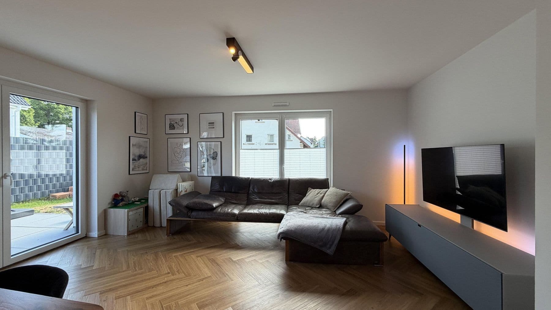 Prodej domu 127 m², pozemek 376 m², Magister-Goldner-Platz 7b, Kulmbach, Bavorsko Prodej domu 127 m², pozemek 376 m², Magister-Goldner-Platz 7b, Kulmbach, Bavorsko