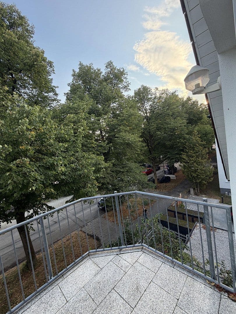Pronájem bytu 4+1 128 m², München, Bavorsko Pronájem bytu 4+1 128 m², München, Bavorsko