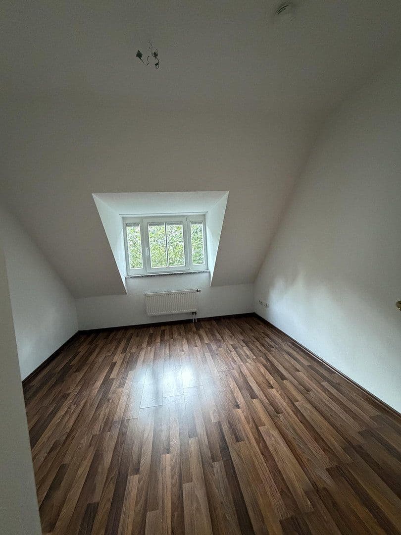 Pronájem bytu 4+1 128 m², München, Bavorsko Pronájem bytu 4+1 128 m², München, Bavorsko