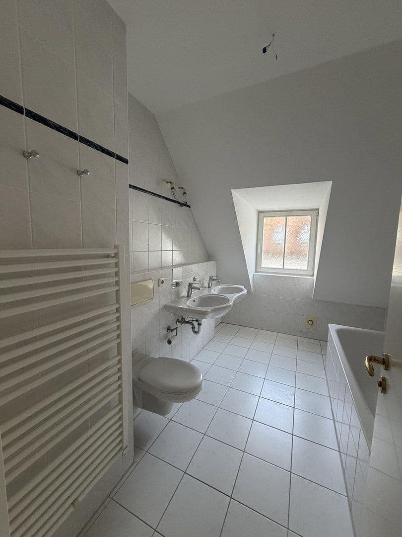 Pronájem bytu 4+1 128 m², München, Bavorsko Pronájem bytu 4+1 128 m², München, Bavorsko