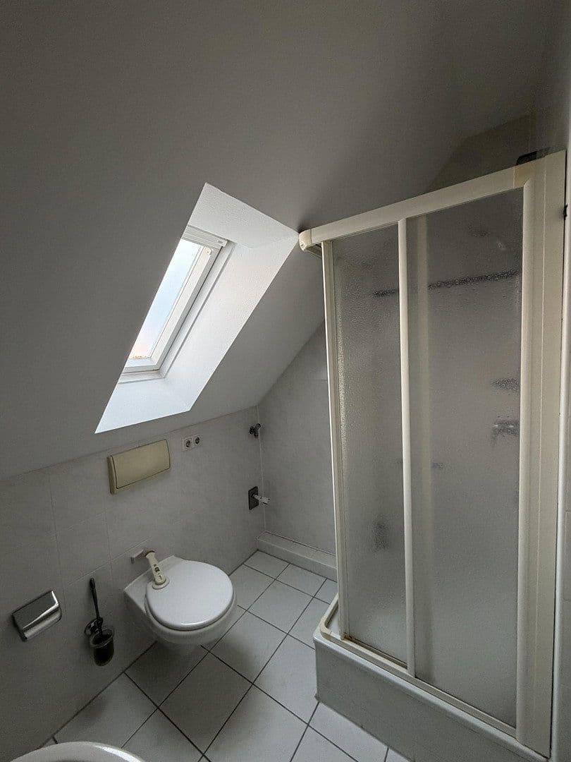 Pronájem bytu 4+1 128 m², München, Bavorsko Pronájem bytu 4+1 128 m², München, Bavorsko