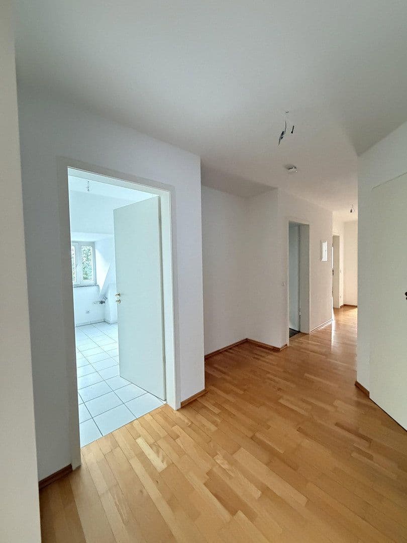 Pronájem bytu 4+1 128 m², München, Bavorsko Pronájem bytu 4+1 128 m², München, Bavorsko
