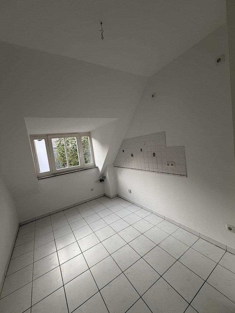 Pronájem bytu 4+1 128 m², München, Bavorsko Pronájem bytu 4+1 128 m², München, Bavorsko