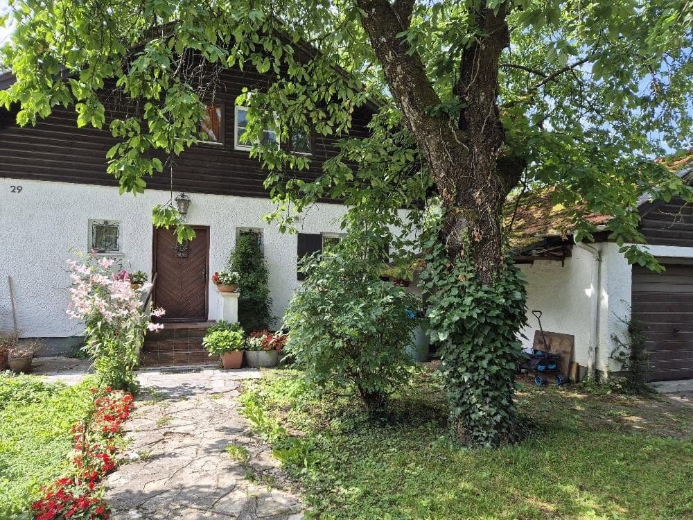 Prodej pozemku 1.191 m², Gräfelfing, Bavorsko Prodej pozemku 1.191 m², Gräfelfing, Bavorsko