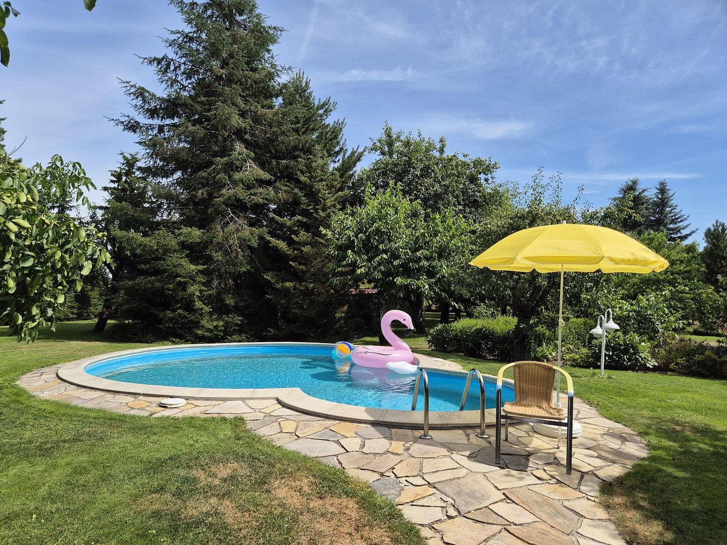 Prodej domu 270 m², pozemek 3.049 m², Annaburg, Sasko-Anhaltsko Prodej domu 270 m², pozemek 3.049 m², Annaburg, Sasko-Anhaltsko