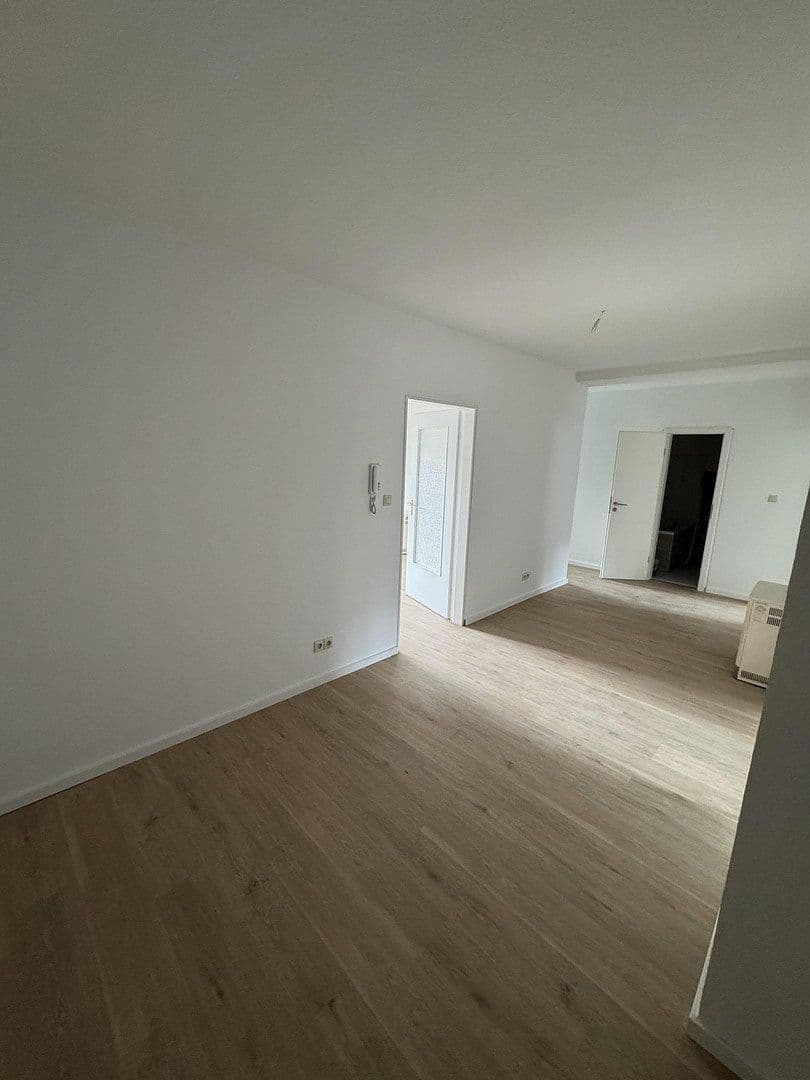 Pronájem bytu 3+1 105 m², Ludwigstraße 72, Wald-Michelbach, Hessen Pronájem bytu 3+1 105 m², Ludwigstraße 72, Wald-Michelbach, Hessen