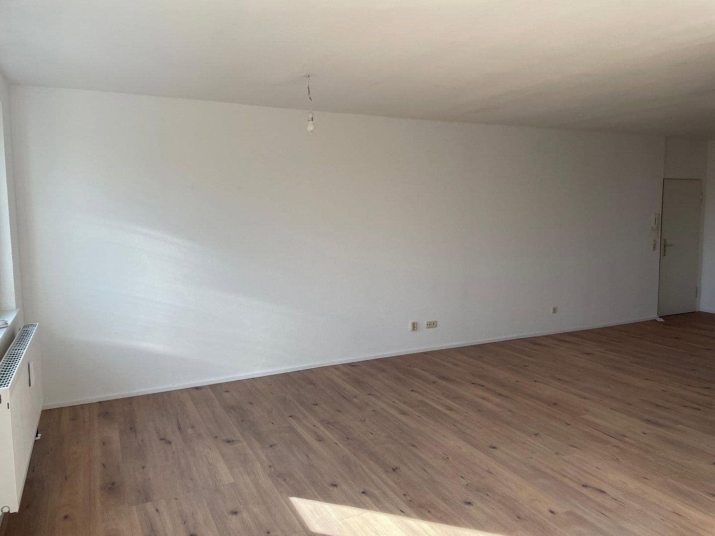 Pronájem bytu 2+1 75 m², Katharinenweg 18, Apolda, Durynsko Pronájem bytu 2+1 75 m², Katharinenweg 18, Apolda, Durynsko
