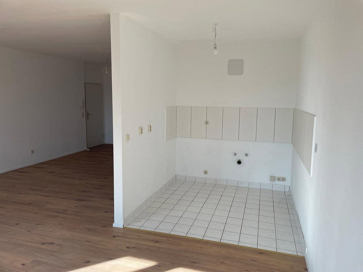 Pronájem bytu 2+1 75 m², Katharinenweg 18, Apolda, Durynsko Pronájem bytu 2+1 75 m², Katharinenweg 18, Apolda, Durynsko