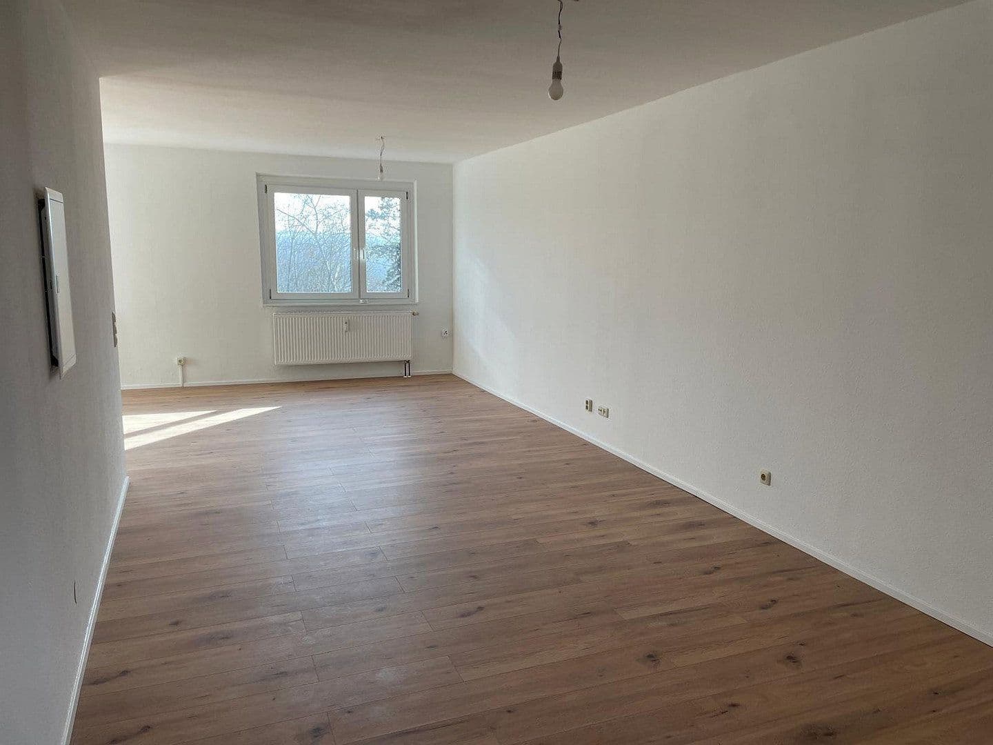 Pronájem bytu 2+1 75 m², Katharinenweg 18, Apolda, Durynsko Pronájem bytu 2+1 75 m², Katharinenweg 18, Apolda, Durynsko