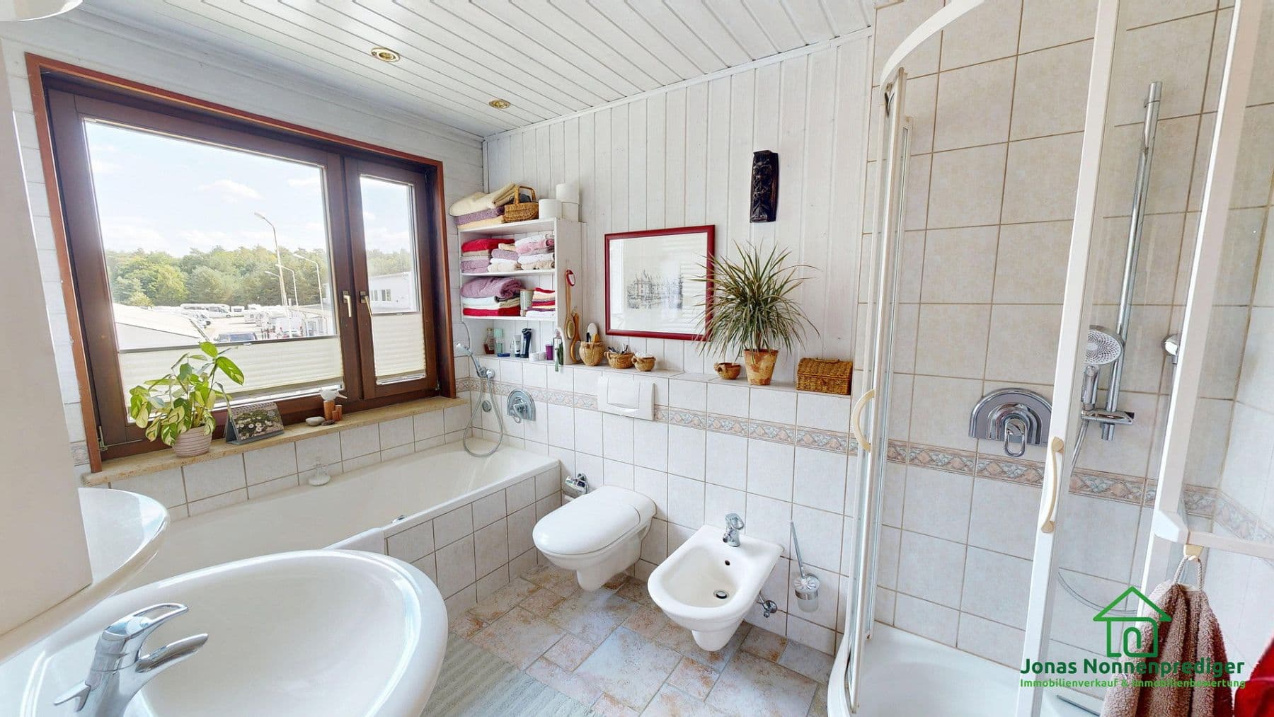 Prodej domu 103 m², pozemek 477 m², Berliner Straße 50, Grabow, Mecklenburg-Vorpommern Prodej domu 103 m², pozemek 477 m², Berliner Straße 50, Grabow, Mecklenburg-Vorpommern