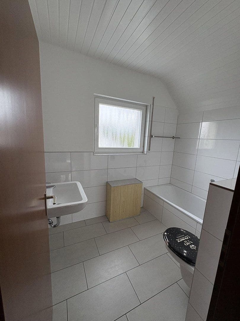 Prodej domu 98 m², pozemek 170 m², Wesseling, Severní Porýní-Vestfálsko Prodej domu 98 m², pozemek 170 m², Wesseling, Severní Porýní-Vestfálsko