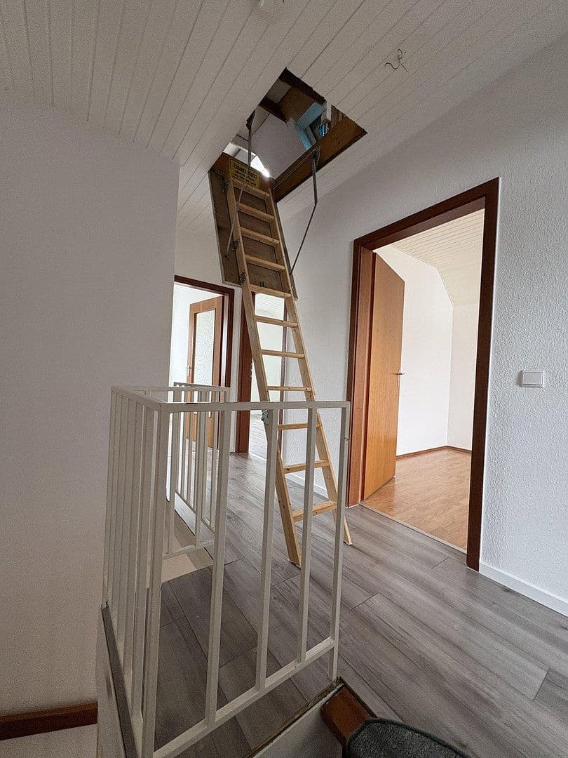 Prodej domu 98 m², pozemek 170 m², Wesseling, Severní Porýní-Vestfálsko Prodej domu 98 m², pozemek 170 m², Wesseling, Severní Porýní-Vestfálsko