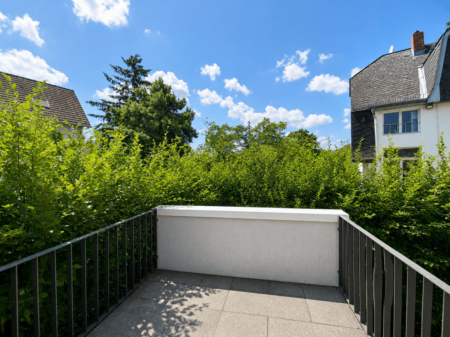 Pronájem bytu 3+1 115 m², Wiesbaden, Hessen Pronájem bytu 3+1 115 m², Wiesbaden, Hessen