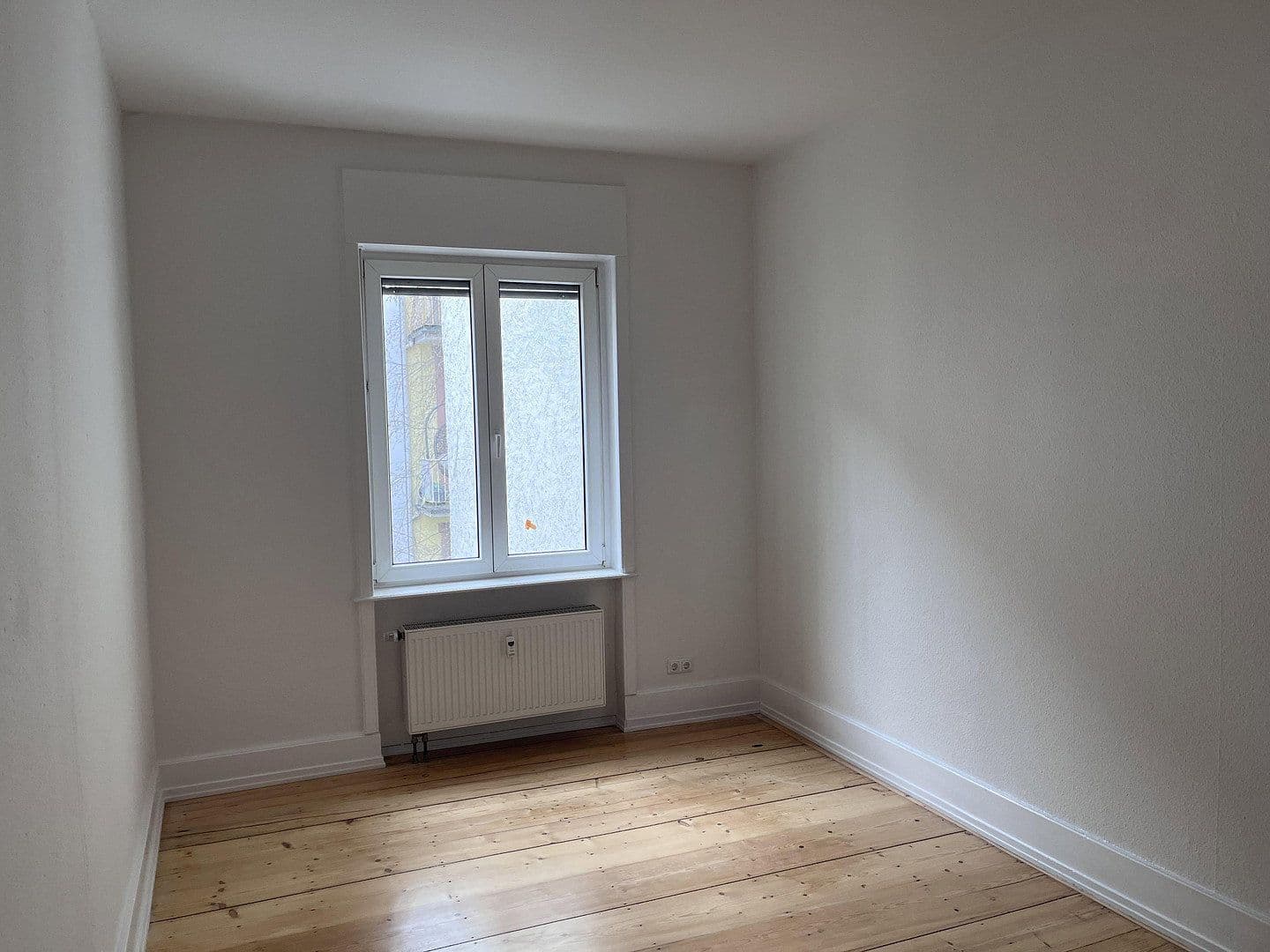 Pronájem bytu 2+1 55 m², Nordendstrasse 18, Frankfurt am Main, Hessen Pronájem bytu 2+1 55 m², Nordendstrasse 18, Frankfurt am Main, Hessen