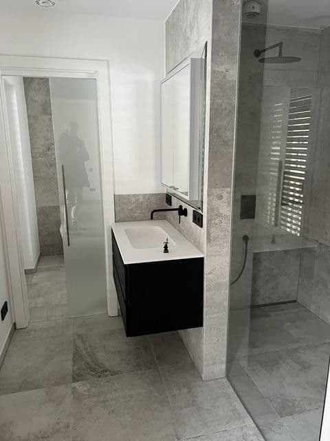Pronájem bytu 4+1 150 m², Riedlstraße 3, München, Bavorsko Pronájem bytu 4+1 150 m², Riedlstraße 3, München, Bavorsko