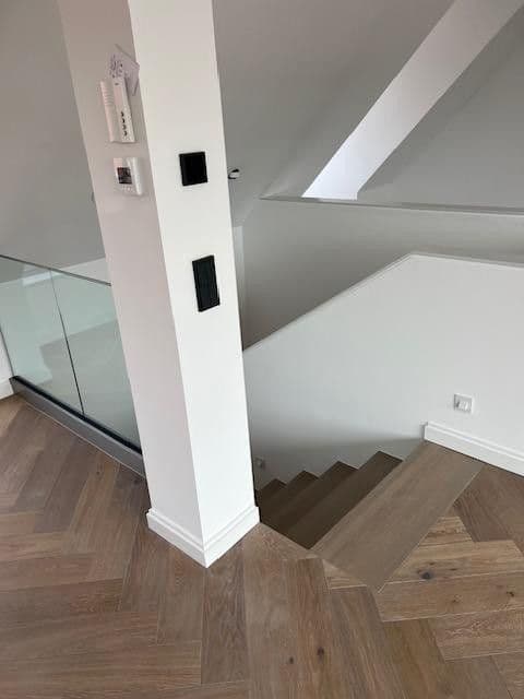 Pronájem bytu 4+1 150 m², Riedlstraße 3, München, Bavorsko Pronájem bytu 4+1 150 m², Riedlstraße 3, München, Bavorsko