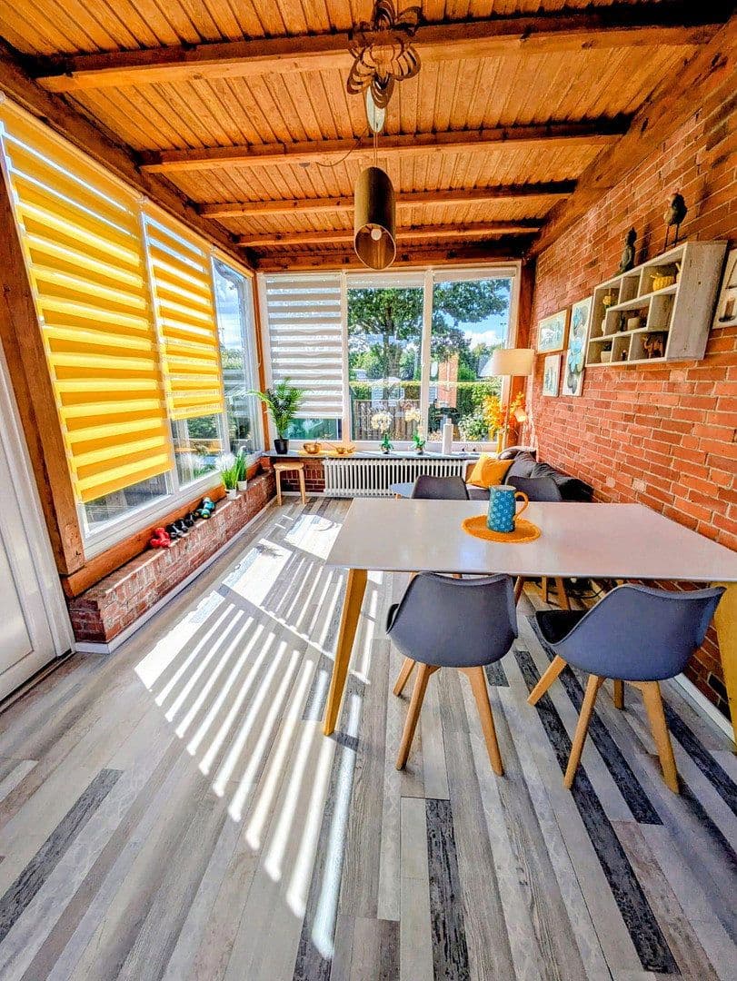 Prodej domu 194 m², pozemek 800 m², Elmshorn, Šlesvicko-Holštýnsko Prodej domu 194 m², pozemek 800 m², Elmshorn, Šlesvicko-Holštýnsko