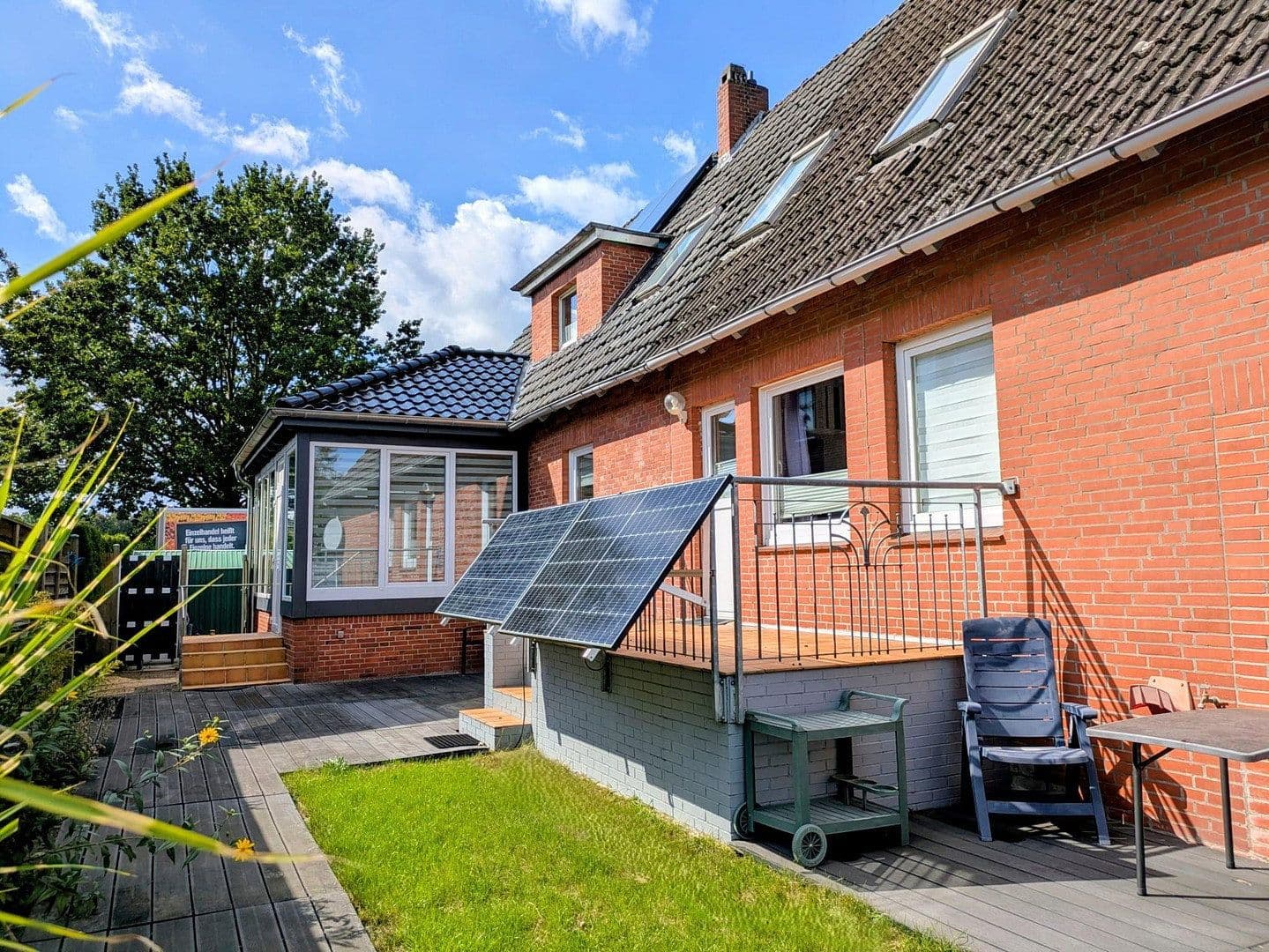Prodej domu 194 m², pozemek 800 m², Elmshorn, Šlesvicko-Holštýnsko Prodej domu 194 m², pozemek 800 m², Elmshorn, Šlesvicko-Holštýnsko