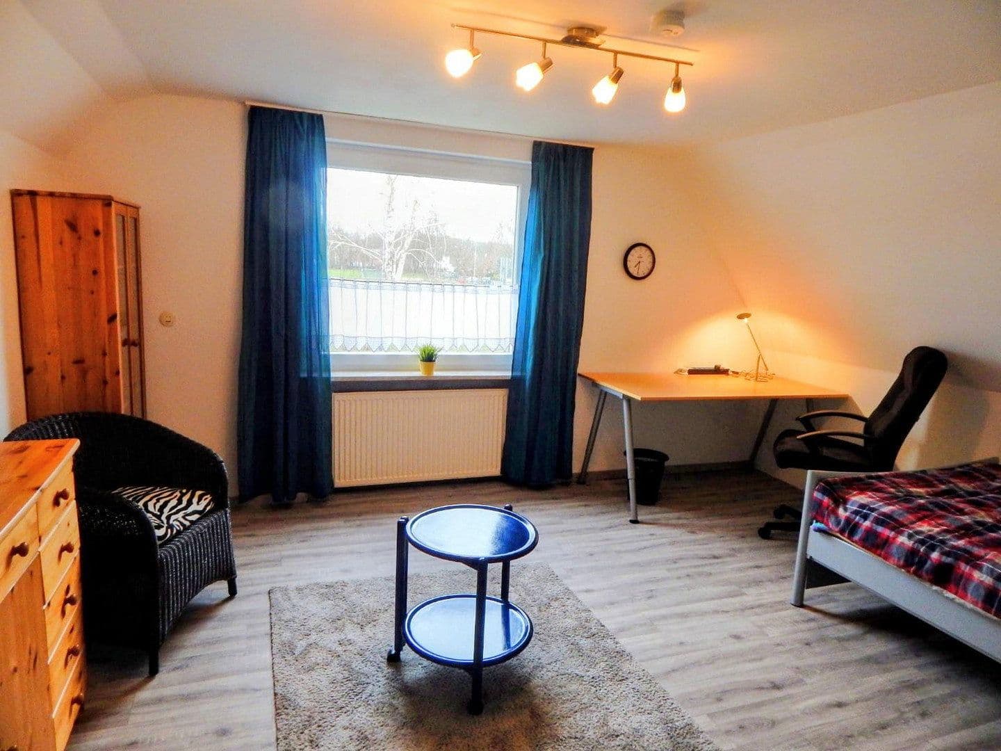 Prodej domu 194 m², pozemek 800 m², Elmshorn, Šlesvicko-Holštýnsko Prodej domu 194 m², pozemek 800 m², Elmshorn, Šlesvicko-Holštýnsko