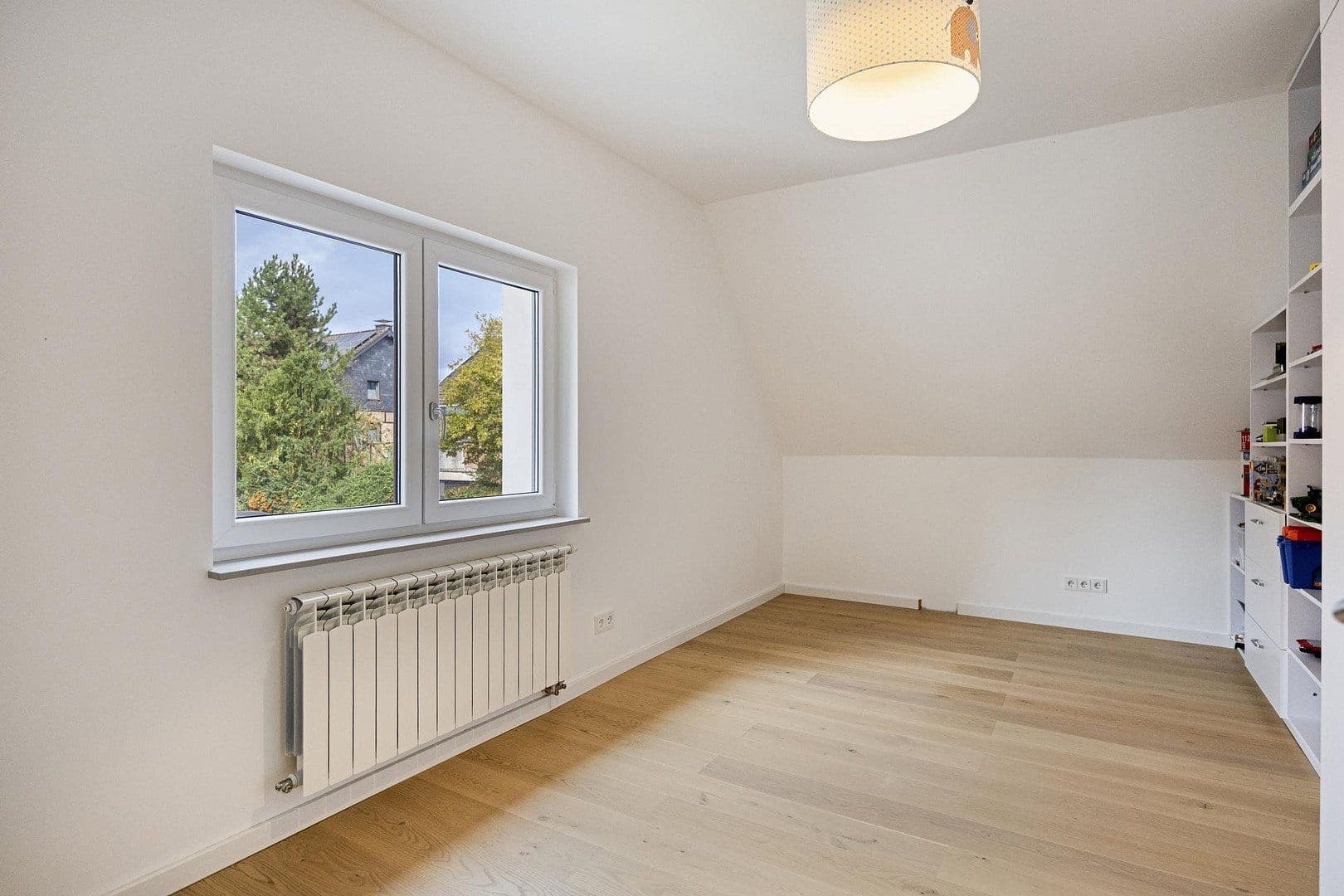 Prodej domu 157 m², pozemek 890 m², Theisenkreuzweg 9, Bornheim, Severní Porýní-Vestfálsko Prodej domu 157 m², pozemek 890 m², Theisenkreuzweg 9, Bornheim, Severní Porýní-Vestfálsko