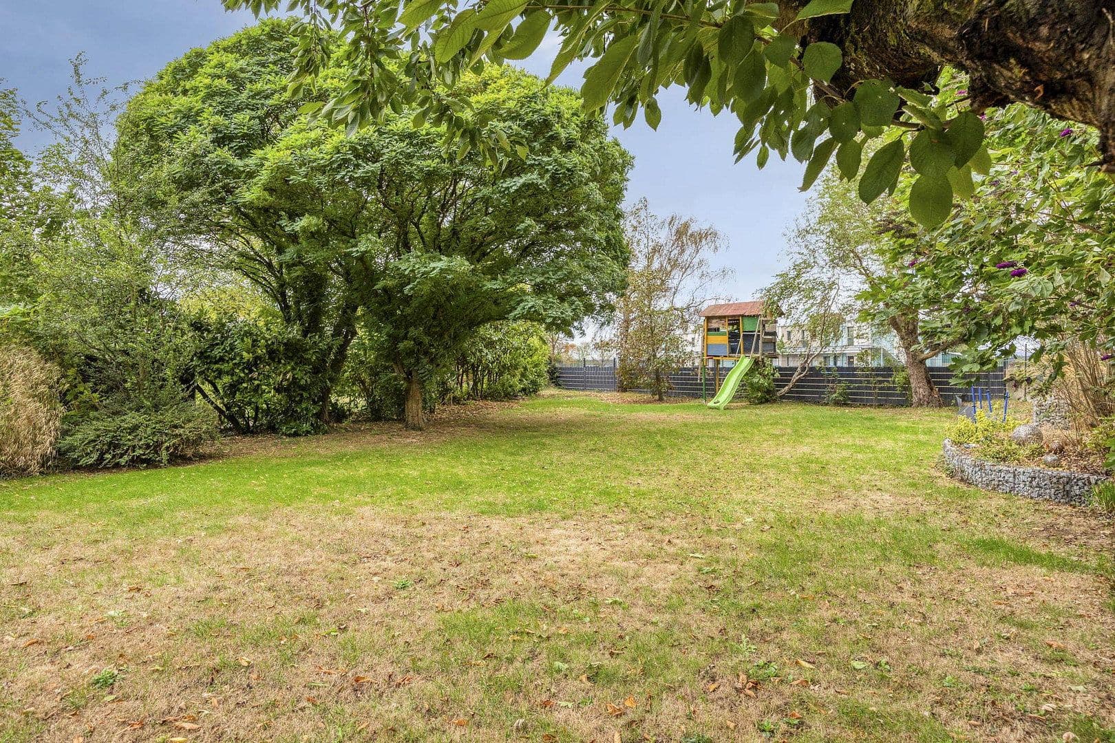 Prodej domu 157 m², pozemek 890 m², Theisenkreuzweg 9, Bornheim, Severní Porýní-Vestfálsko Prodej domu 157 m², pozemek 890 m², Theisenkreuzweg 9, Bornheim, Severní Porýní-Vestfálsko