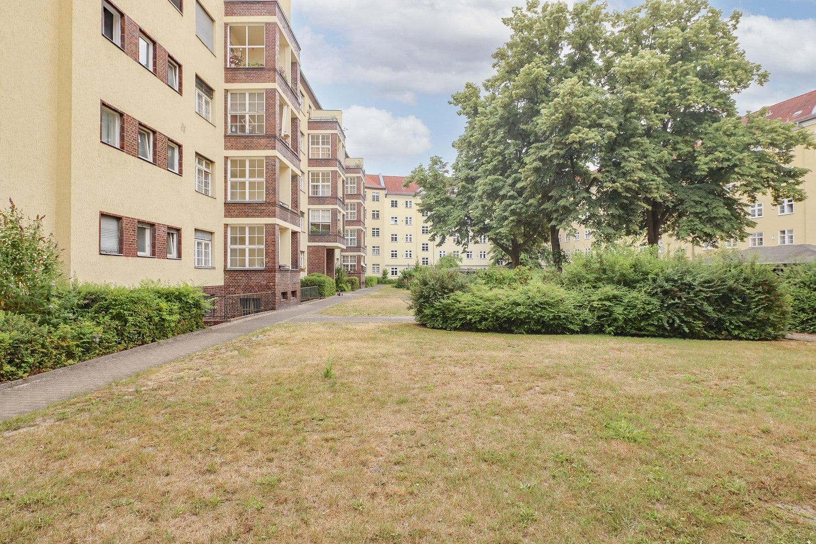 Prodej bytu 2+1 59 m², Herschelstraße 6a, Berlin, Berlín Prodej bytu 2+1 59 m², Herschelstraße 6a, Berlin, Berlín