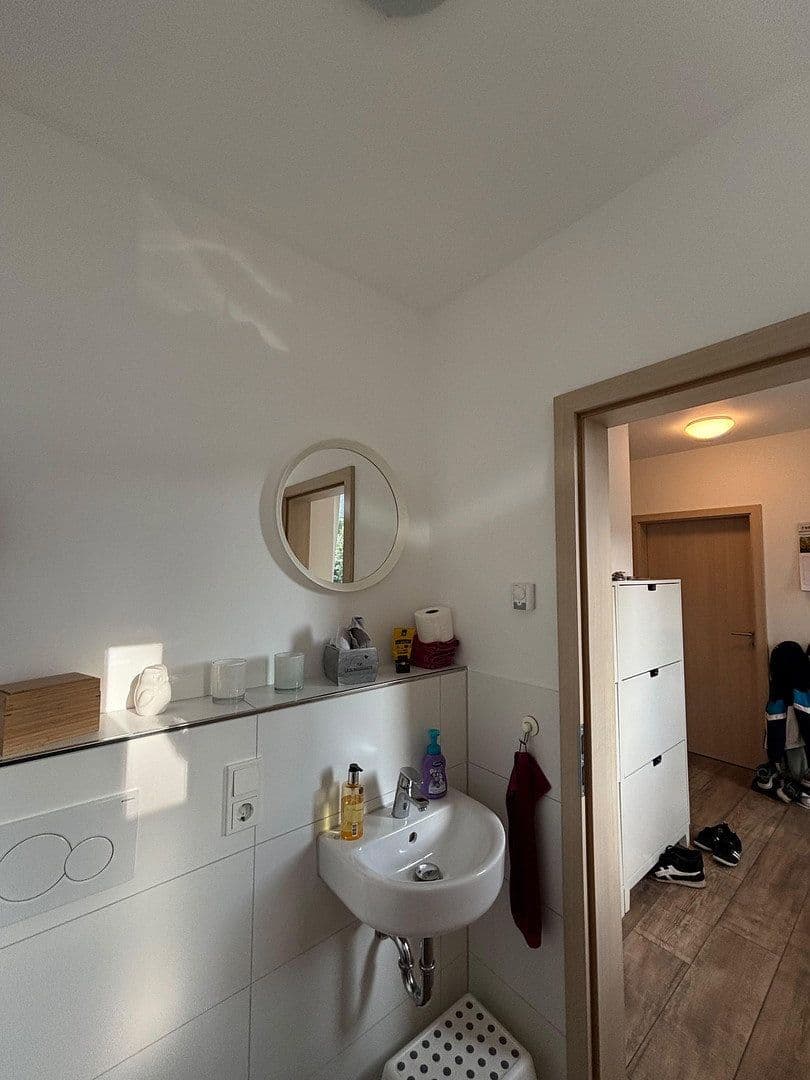 Pronájem domu 160 m², pozemek 350 m², Bergisch Gladbach, Severní Porýní-Vestfálsko Pronájem domu 160 m², pozemek 350 m², Bergisch Gladbach, Severní Porýní-Vestfálsko
