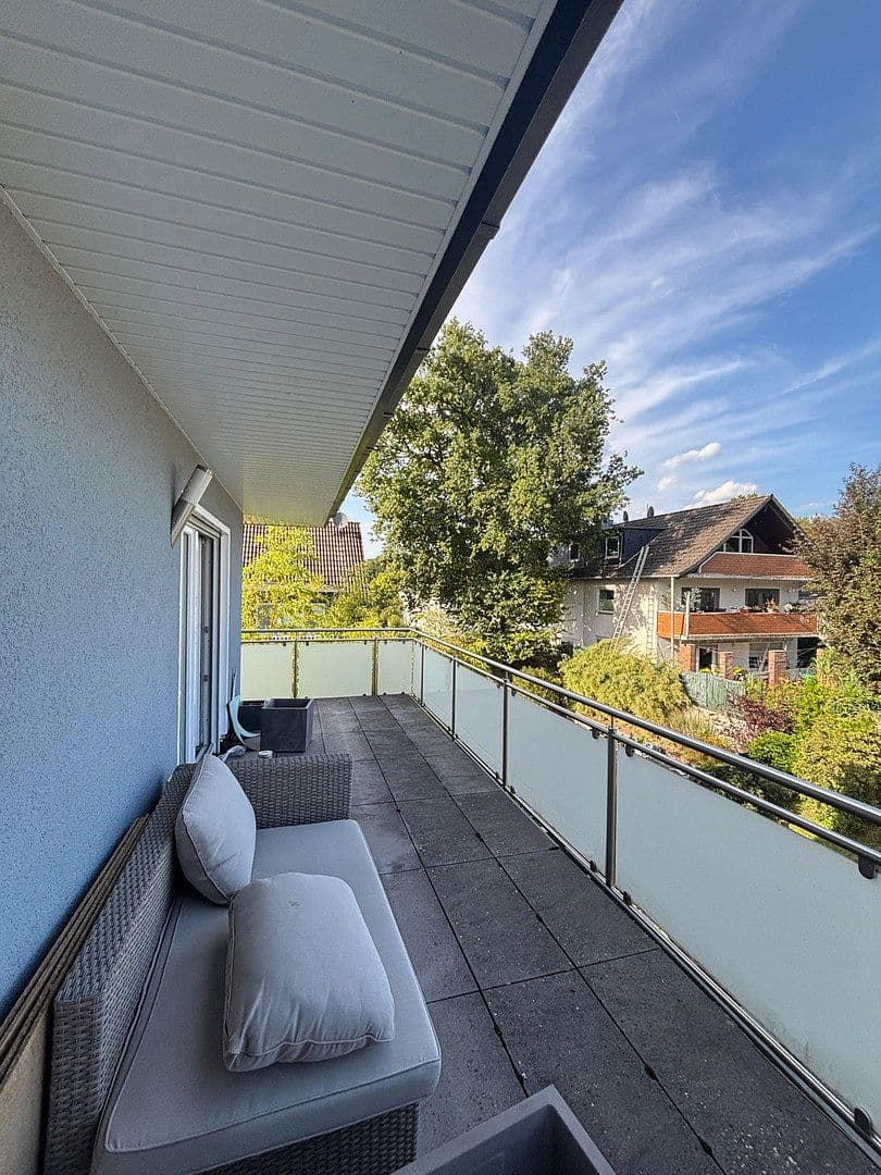 Pronájem domu 160 m², pozemek 350 m², Bergisch Gladbach, Severní Porýní-Vestfálsko Pronájem domu 160 m², pozemek 350 m², Bergisch Gladbach, Severní Porýní-Vestfálsko