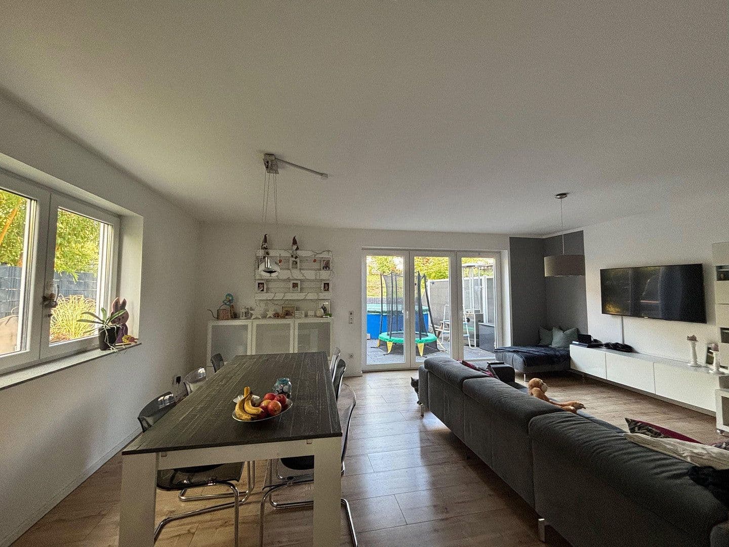 Pronájem domu 160 m², pozemek 350 m², Bergisch Gladbach, Severní Porýní-Vestfálsko Pronájem domu 160 m², pozemek 350 m², Bergisch Gladbach, Severní Porýní-Vestfálsko