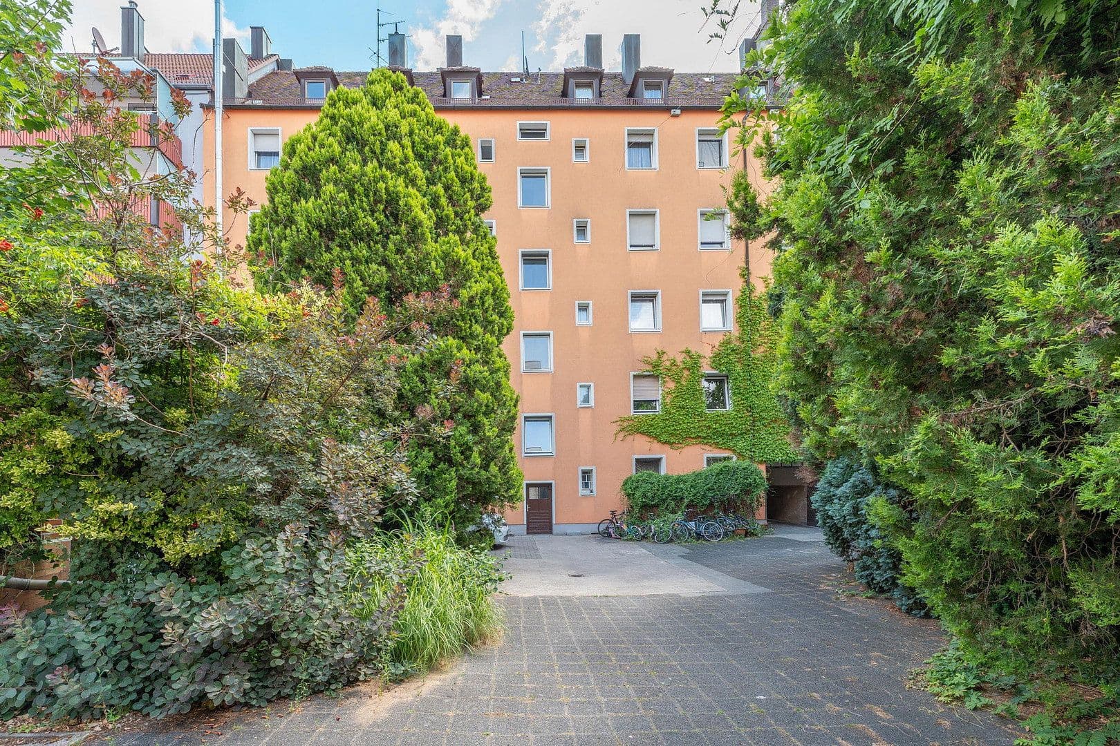Pronájem bytu 2+kk 96 m², Nürnberg, Bavorsko Pronájem bytu 2+kk 96 m², Nürnberg, Bavorsko