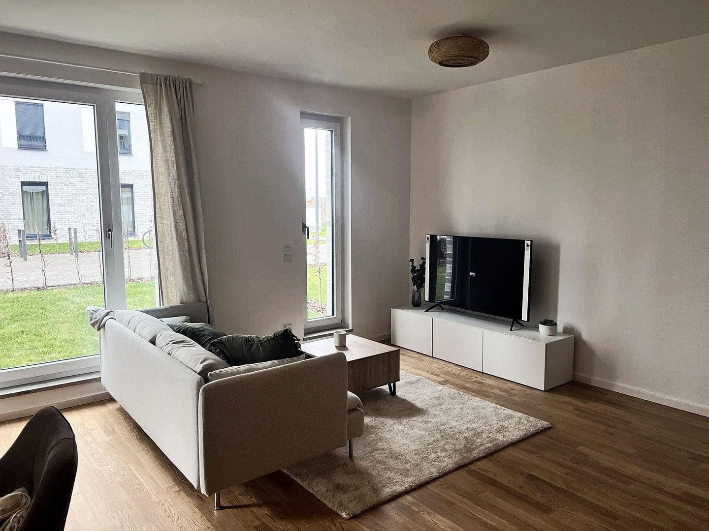 Pronájem bytu 2+1 55 m², Schönefeld, Braniborsko Pronájem bytu 2+1 55 m², Schönefeld, Braniborsko