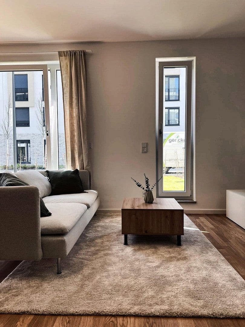 Pronájem bytu 2+1 55 m², Schönefeld, Braniborsko Pronájem bytu 2+1 55 m², Schönefeld, Braniborsko