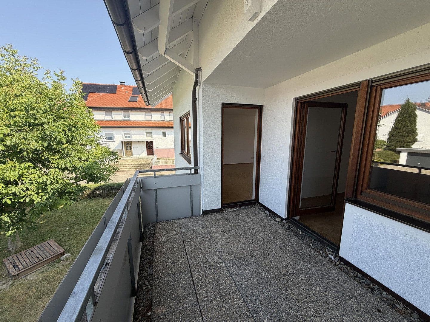 Prodej bytu 4+1 97 m², Alte Schulstr. 11, Zimmern ob Rottweil, Bádensko-Württembersko Prodej bytu 4+1 97 m², Alte Schulstr. 11, Zimmern ob Rottweil, Bádensko-Württembersko