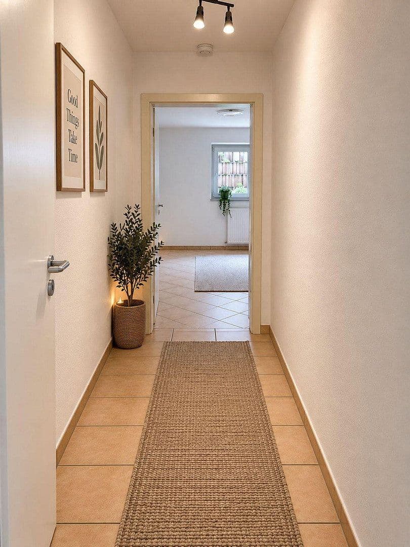Pronájem bytu 2+1 38 m², Viehtrift 23, Köln, Severní Porýní-Vestfálsko Pronájem bytu 2+1 38 m², Viehtrift 23, Köln, Severní Porýní-Vestfálsko