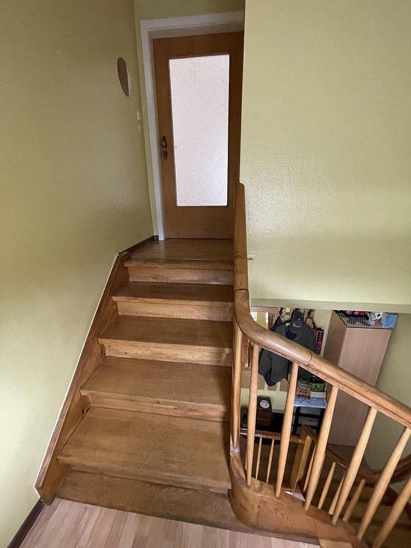 Pronájem bytu 3+1 55 m², Stuttgart, Bádensko-Württembersko Pronájem bytu 3+1 55 m², Stuttgart, Bádensko-Württembersko