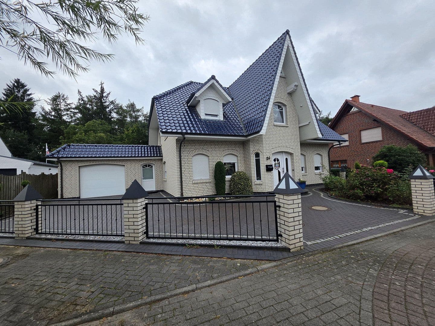 Prodej domu 169 m², pozemek 724 m², Cloppenburg, Dolní Sasko Prodej domu 169 m², pozemek 724 m², Cloppenburg, Dolní Sasko