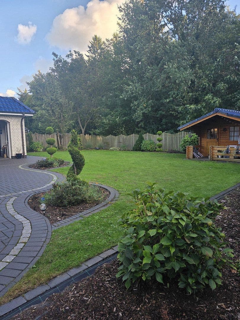 Prodej domu 169 m², pozemek 724 m², Cloppenburg, Dolní Sasko Prodej domu 169 m², pozemek 724 m², Cloppenburg, Dolní Sasko