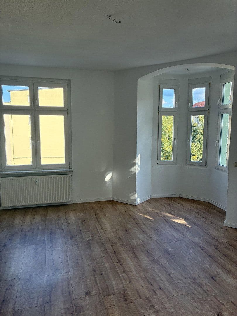 Pronájem bytu 2+1 74 m², Werderstr. 30, Dessau-Rosslau, Sasko-Anhaltsko Pronájem bytu 2+1 74 m², Werderstr. 30, Dessau-Rosslau, Sasko-Anhaltsko