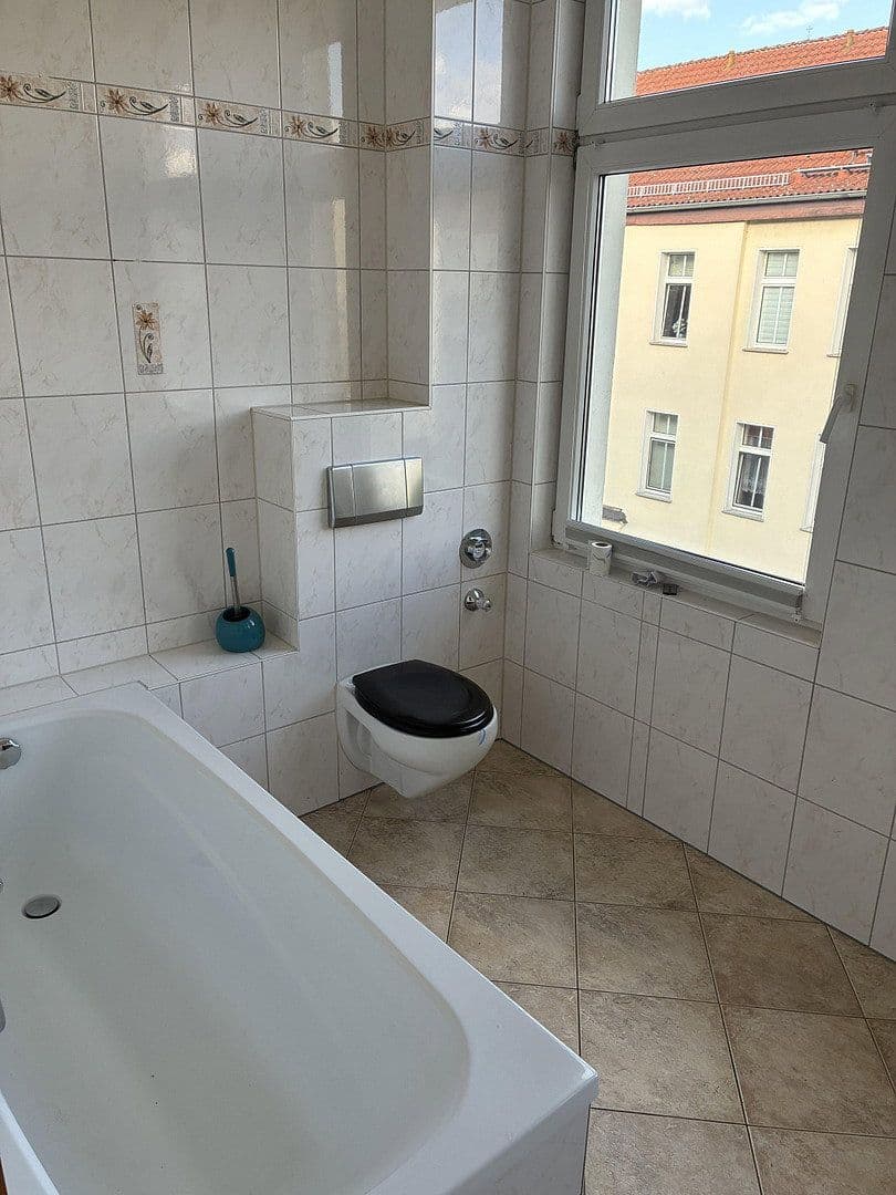 Pronájem bytu 2+1 74 m², Werderstr. 30, Dessau-Rosslau, Sasko-Anhaltsko Pronájem bytu 2+1 74 m², Werderstr. 30, Dessau-Rosslau, Sasko-Anhaltsko