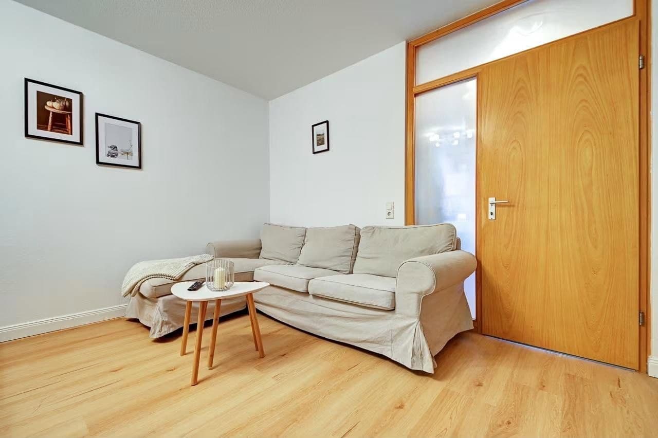 Pronájem bytu 1+kk 50 m², Untere Gasse 22, Böblingen, Bádensko-Württembersko Pronájem bytu 1+kk 50 m², Untere Gasse 22, Böblingen, Bádensko-Württembersko