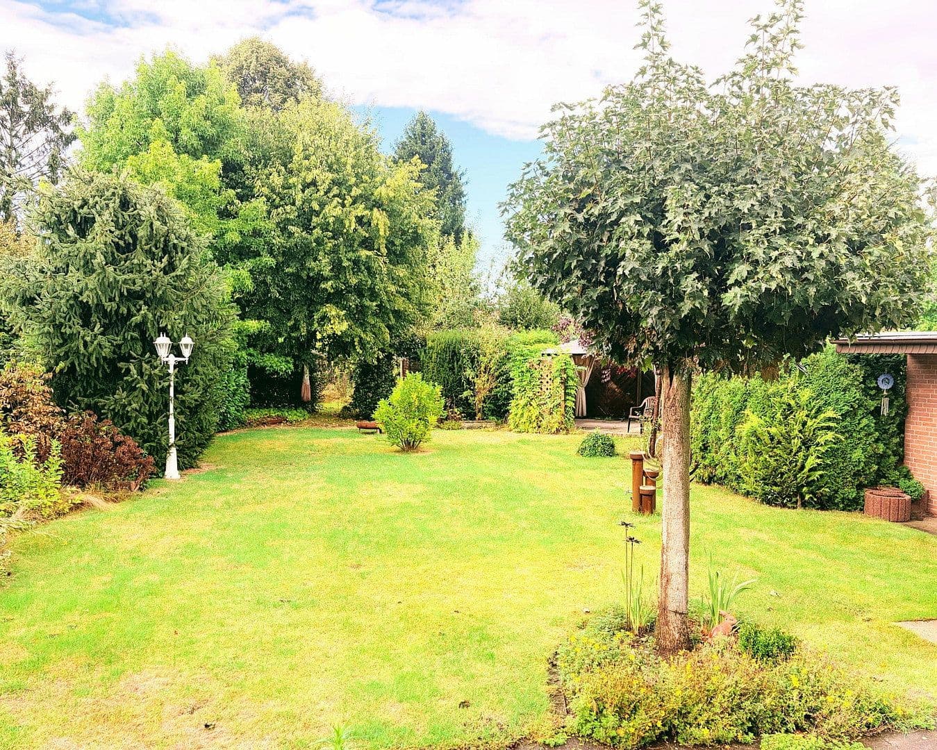 Prodej domu 195 m², pozemek 1.009 m², Jahnstraße 14, Werne, Severní Porýní-Vestfálsko Prodej domu 195 m², pozemek 1.009 m², Jahnstraße 14, Werne, Severní Porýní-Vestfálsko