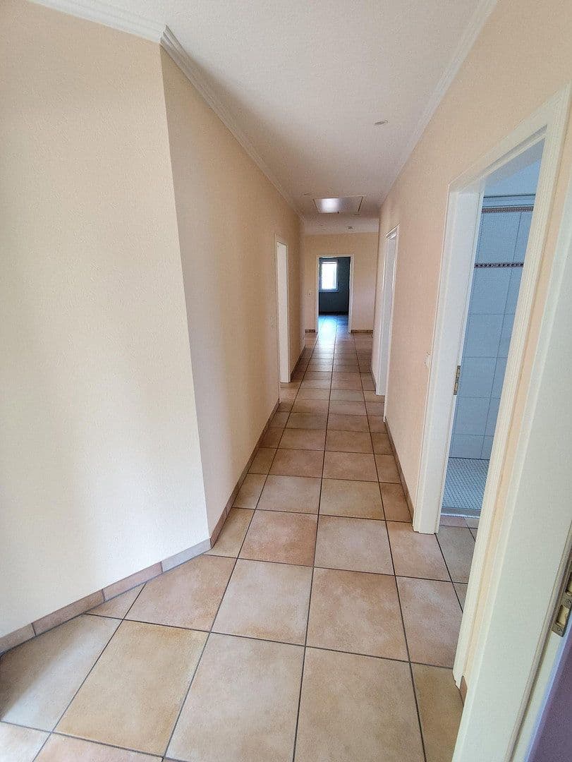 Pronájem domu 154 m², pozemek 755 m², Flensburg, Šlesvicko-Holštýnsko Pronájem domu 154 m², pozemek 755 m², Flensburg, Šlesvicko-Holštýnsko