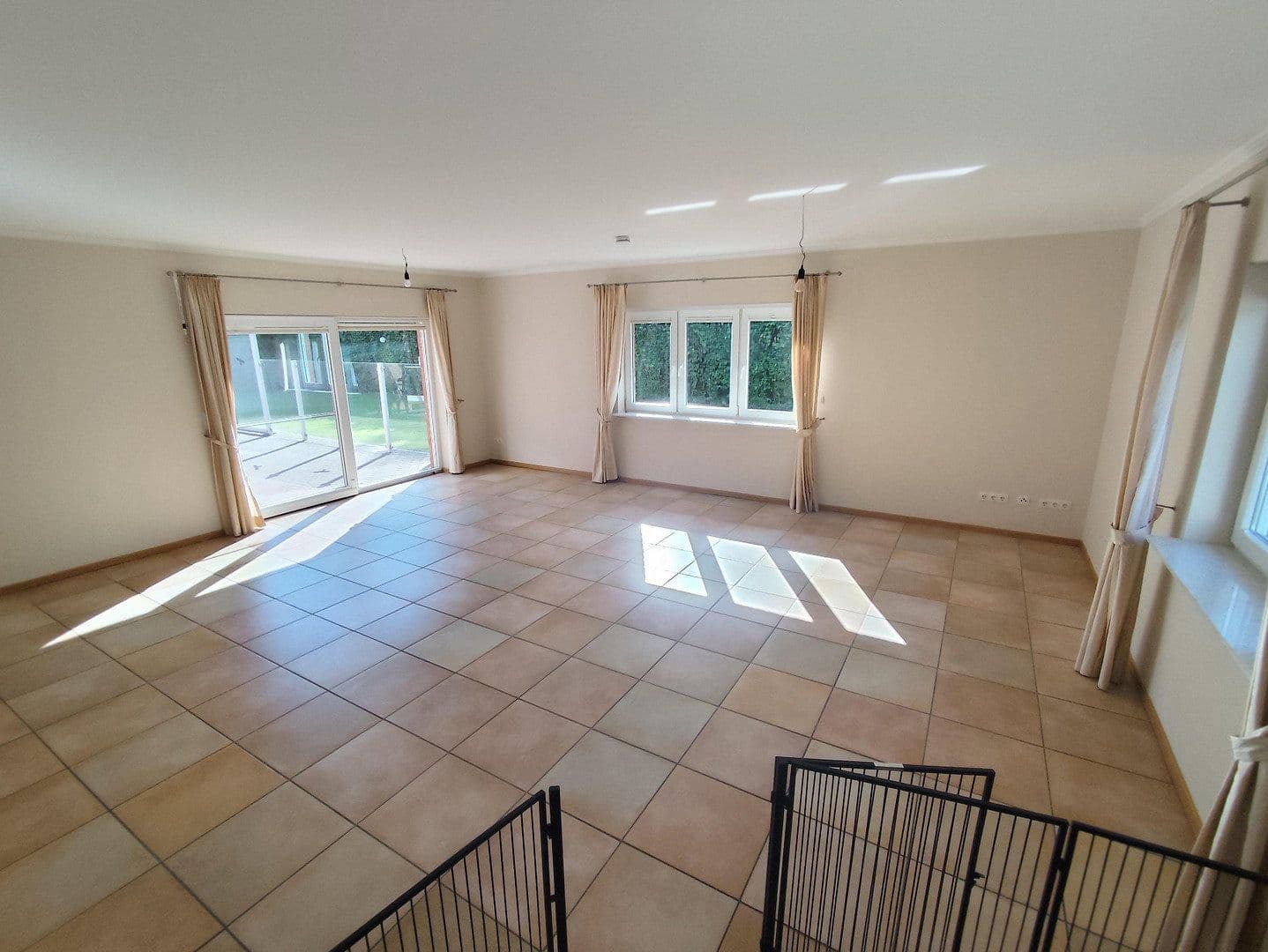 Pronájem domu 154 m², pozemek 755 m², Flensburg, Šlesvicko-Holštýnsko Pronájem domu 154 m², pozemek 755 m², Flensburg, Šlesvicko-Holštýnsko