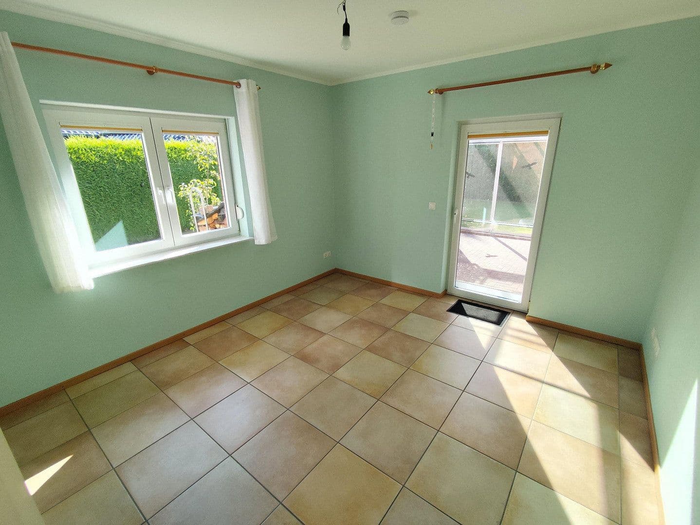 Pronájem domu 154 m², pozemek 755 m², Flensburg, Šlesvicko-Holštýnsko Pronájem domu 154 m², pozemek 755 m², Flensburg, Šlesvicko-Holštýnsko