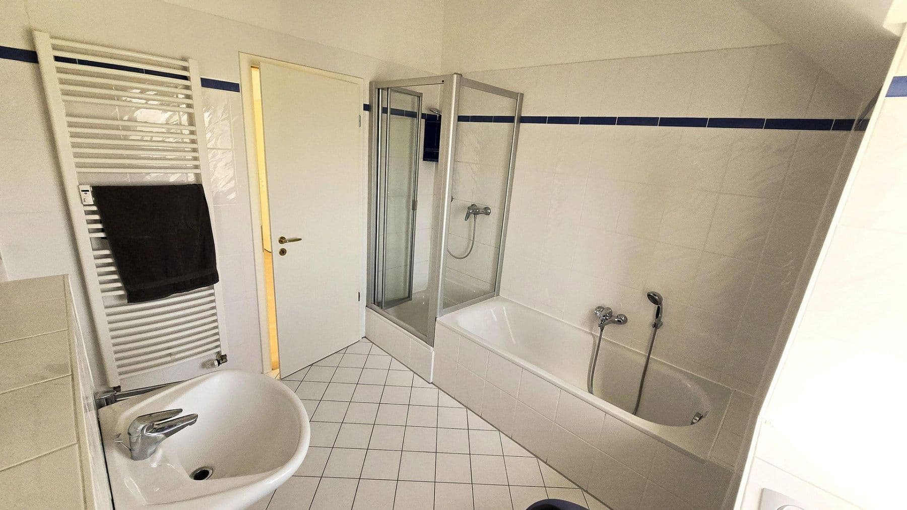Pronájem bytu 2+1 75 m², Limburger Str. 25, Weilburg, Hessen Pronájem bytu 2+1 75 m², Limburger Str. 25, Weilburg, Hessen