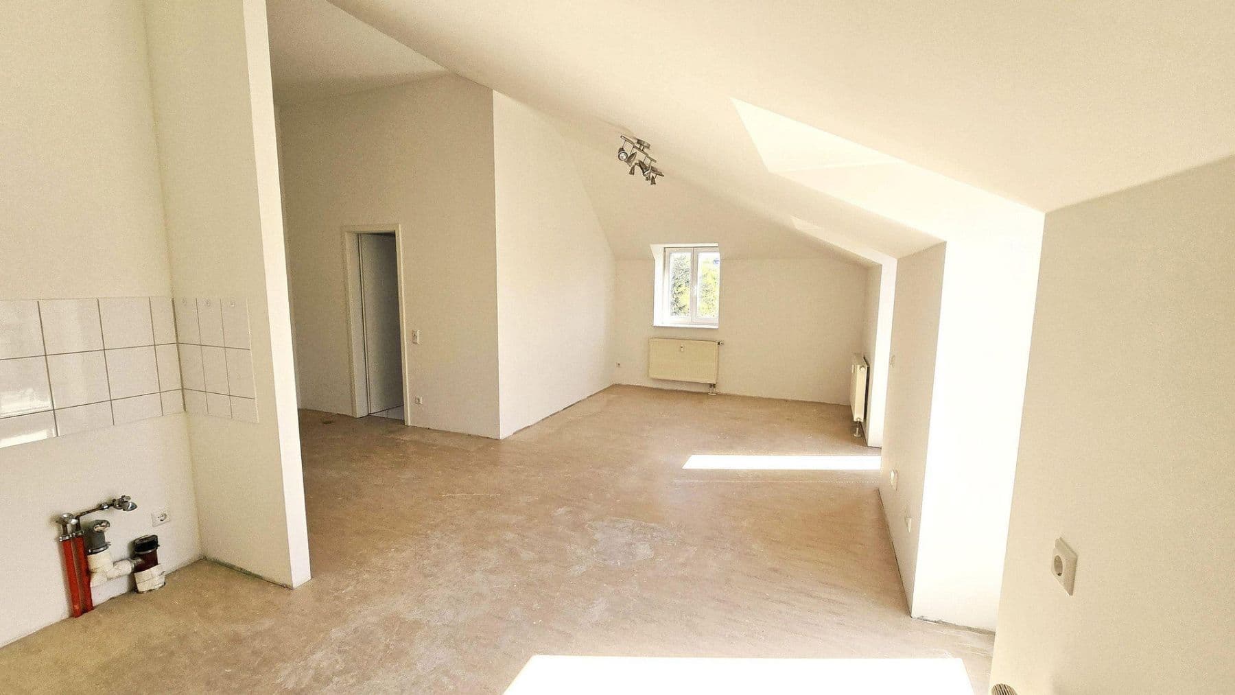 Pronájem bytu 2+1 75 m², Limburger Str. 25, Weilburg, Hessen Pronájem bytu 2+1 75 m², Limburger Str. 25, Weilburg, Hessen