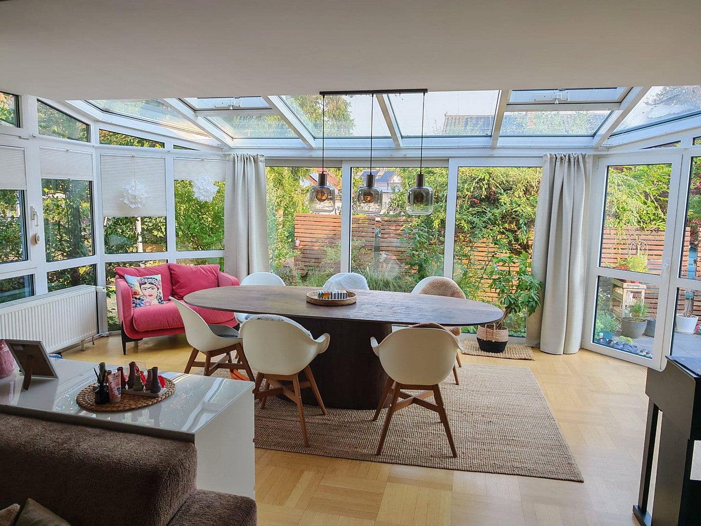 Prodej domu 170 m², pozemek 558 m², Harxheim, Porýní-Falc Prodej domu 170 m², pozemek 558 m², Harxheim, Porýní-Falc