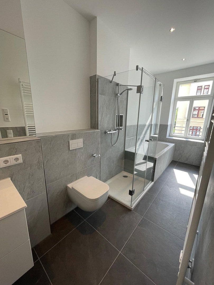 Pronájem bytu 3+1 77 m², Leipzig, Sasko Pronájem bytu 3+1 77 m², Leipzig, Sasko