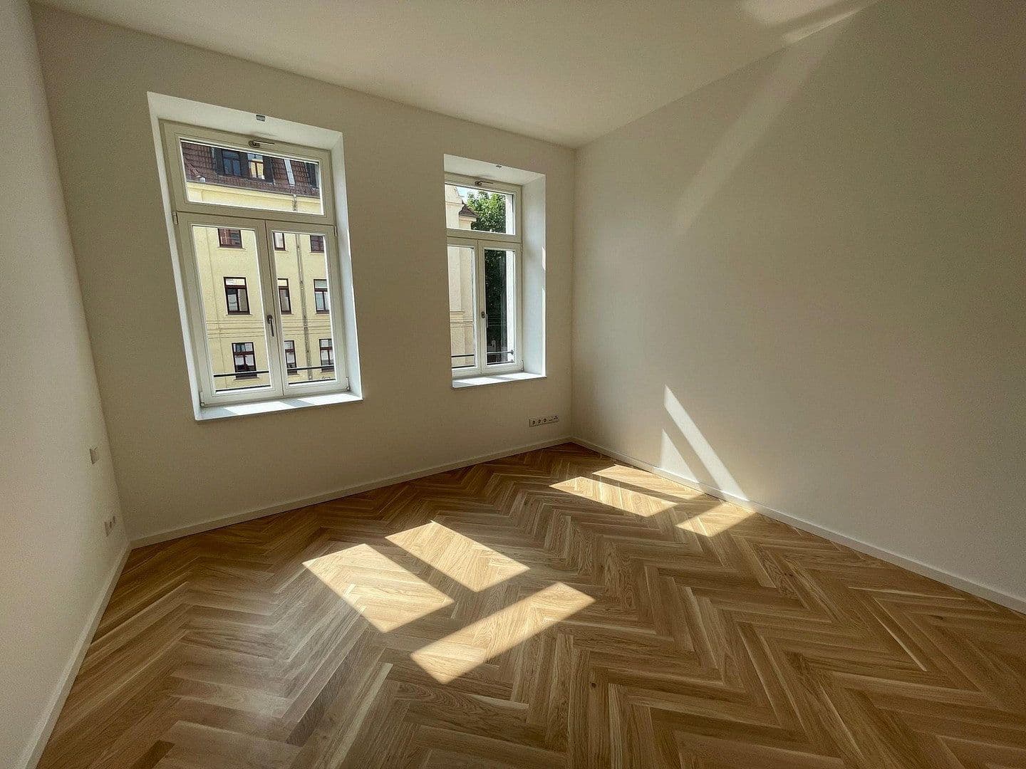 Pronájem bytu 3+1 77 m², Leipzig, Sasko Pronájem bytu 3+1 77 m², Leipzig, Sasko