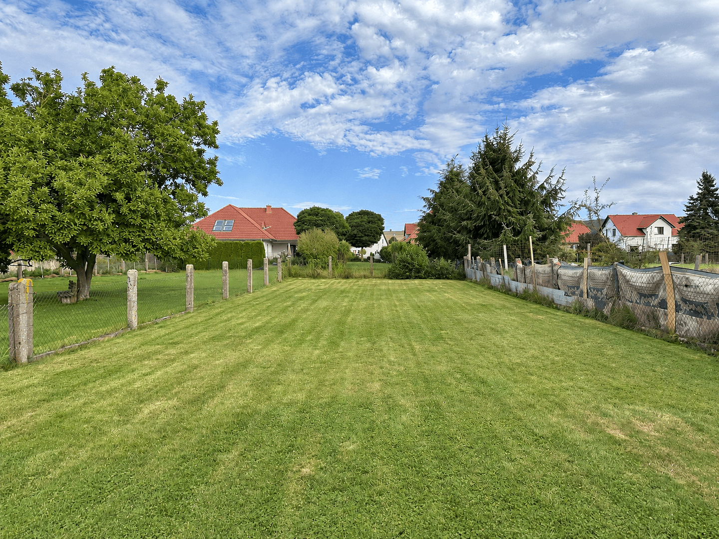Prodej domu 247 m², pozemek 811 m², Lange Reihe 37, Katlenburg-Lindau, Dolní Sasko Prodej domu 247 m², pozemek 811 m², Lange Reihe 37, Katlenburg-Lindau, Dolní Sasko